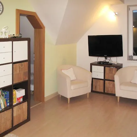 Apartment 160s *